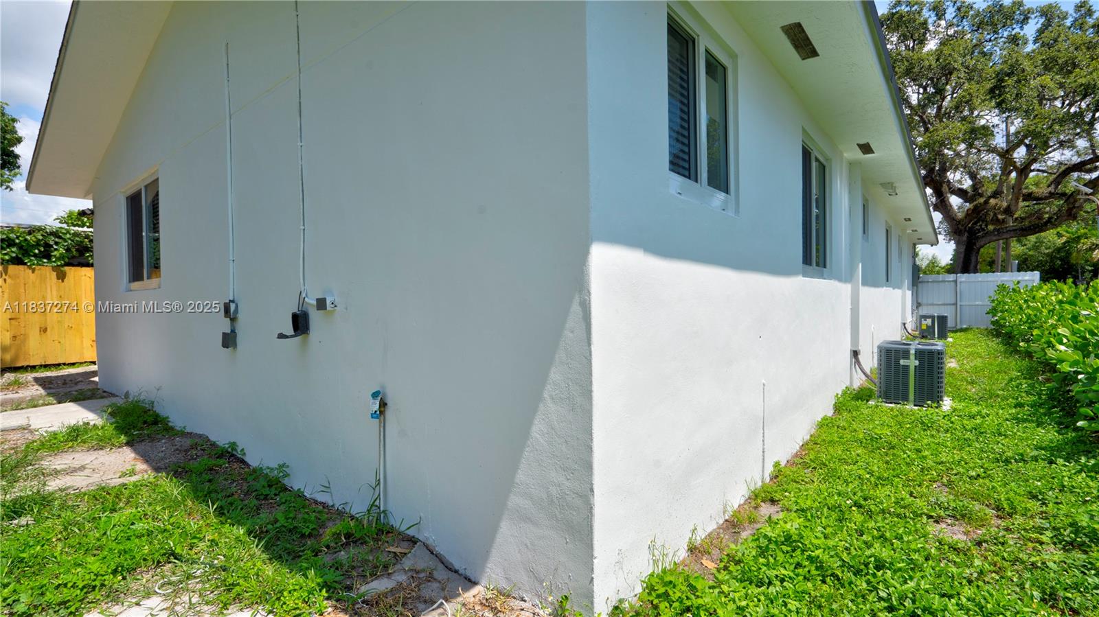 2820 NW 95th St, Miami, Florida image 10