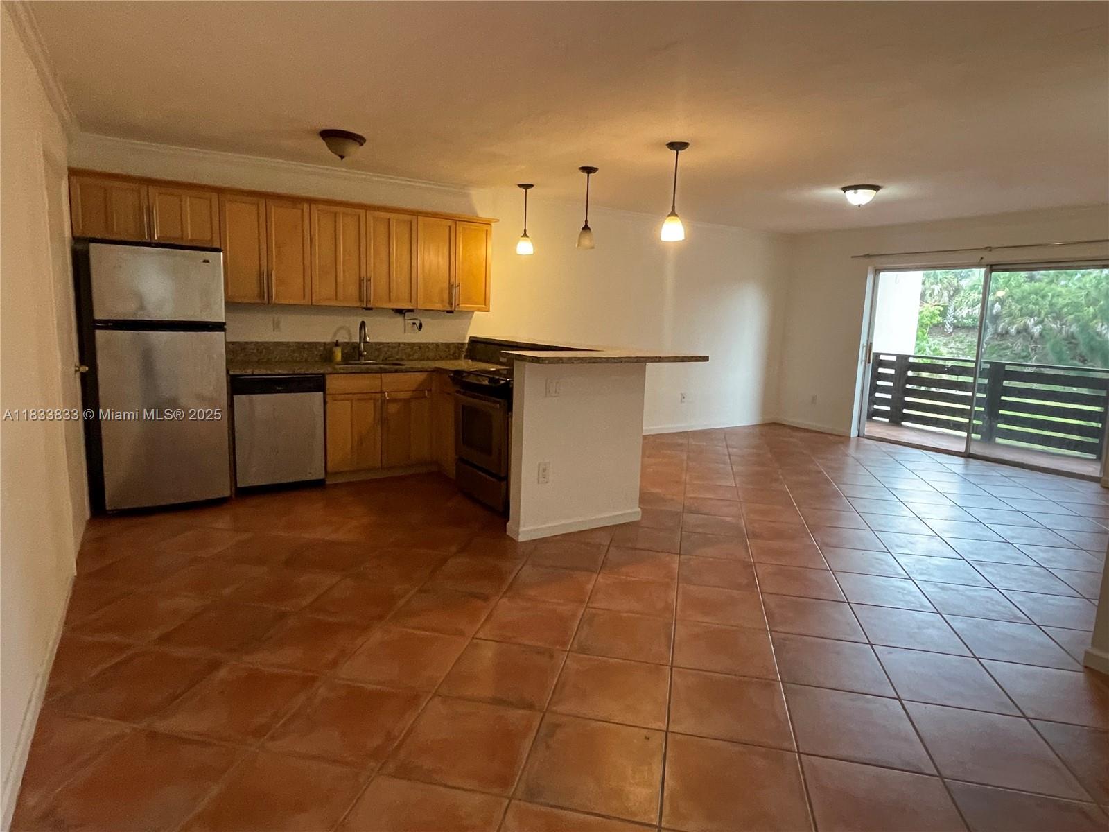 Property photo # 8