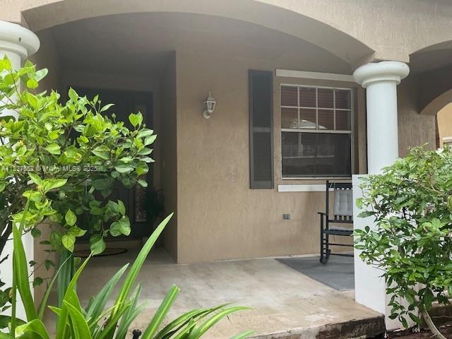 9593 Harbour Lake Cir, Boynton Beach, Florida image 2