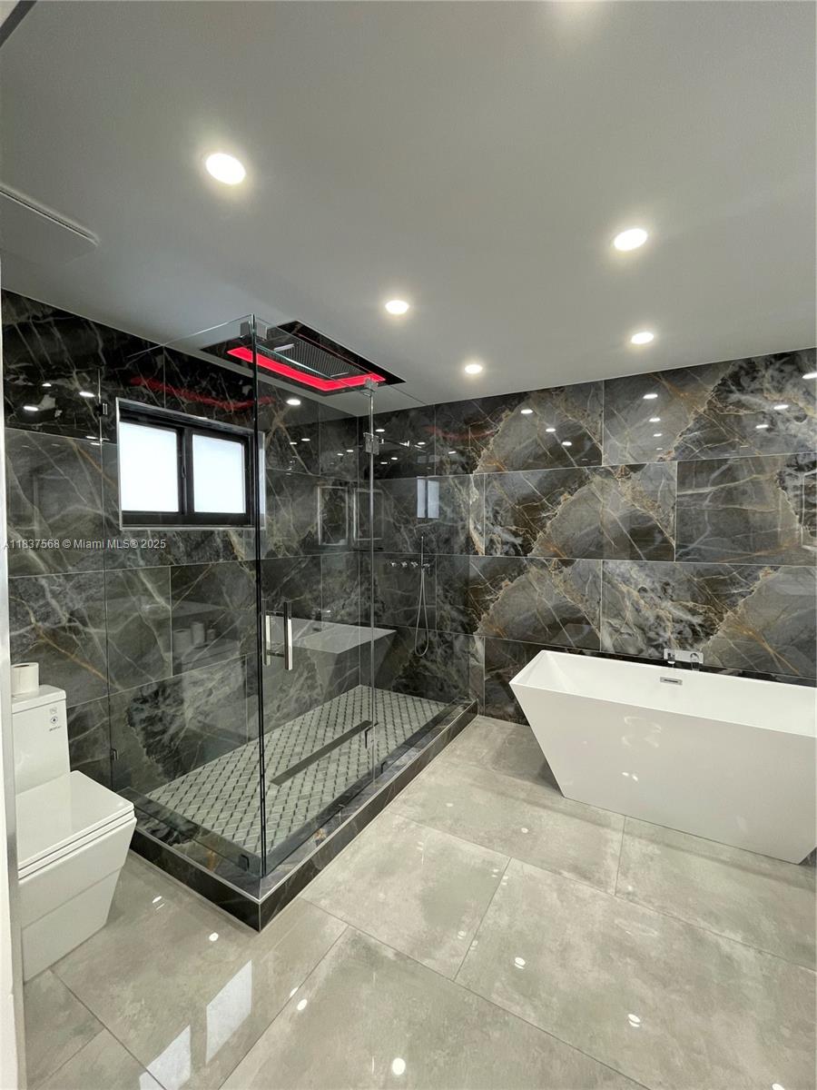 6272 NW 110th Ter, Hialeah, Florida image 26