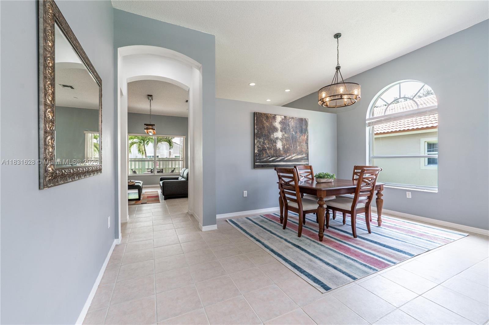 1122 NW 143rd Ave, Pembroke Pines, Florida image 6