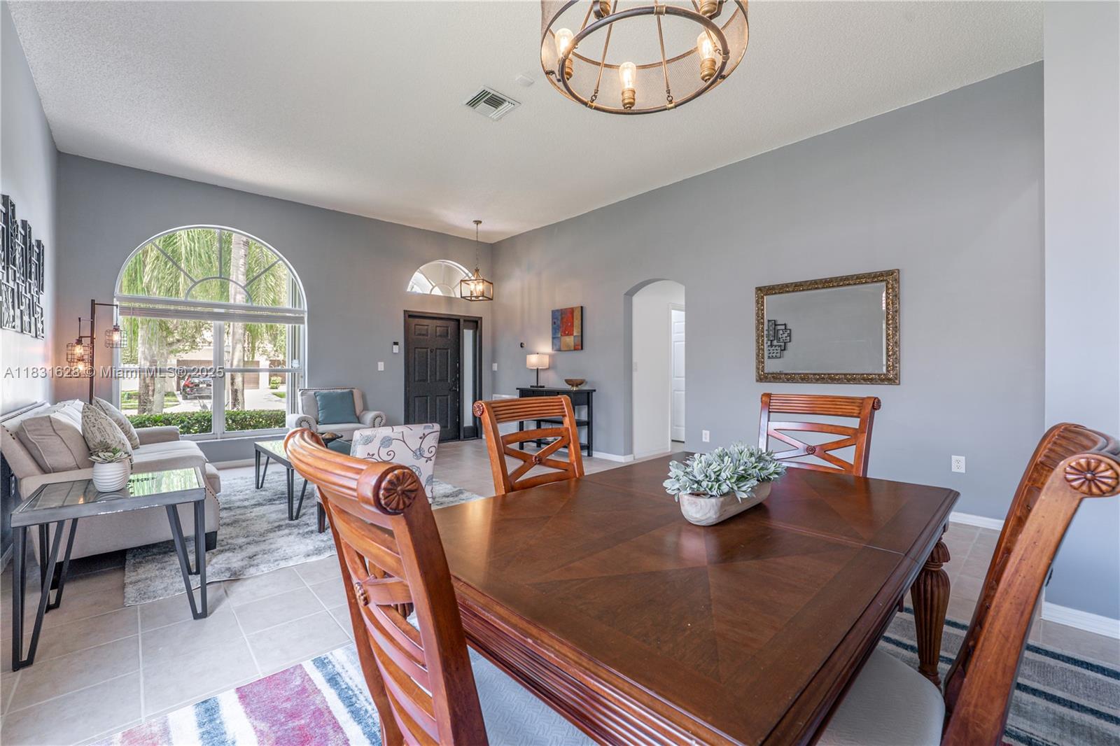 1122 NW 143rd Ave, Pembroke Pines, Florida image 7