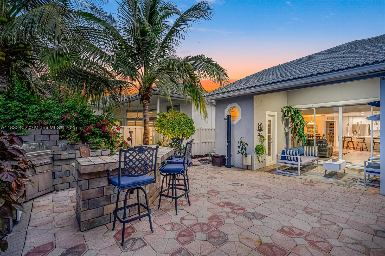 13850 NW 23rd St, Pembroke Pines, Florida image 32