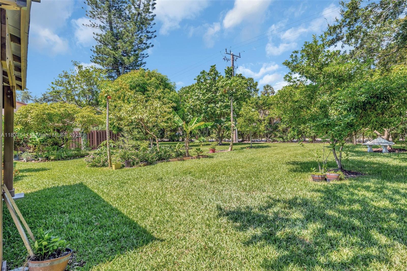 6181 Pine Tree Ln #B, Tamarac, Florida image 40