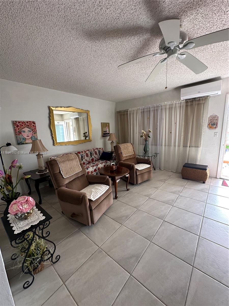 920 SW 11th Ave #12A, Hallandale Beach, Florida image 1