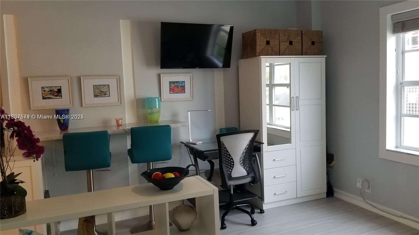 Property photo # 2