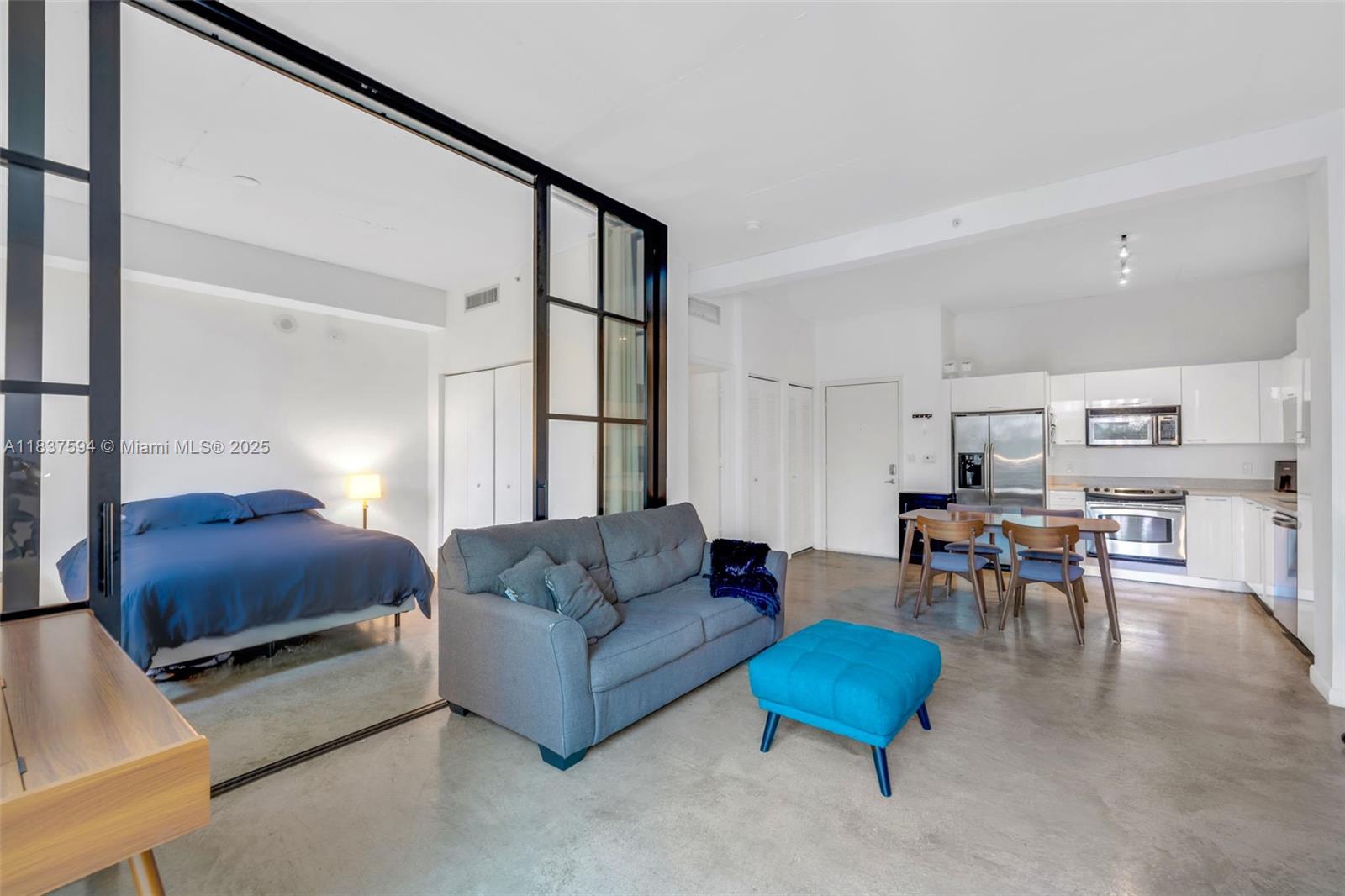 Property photo # 6