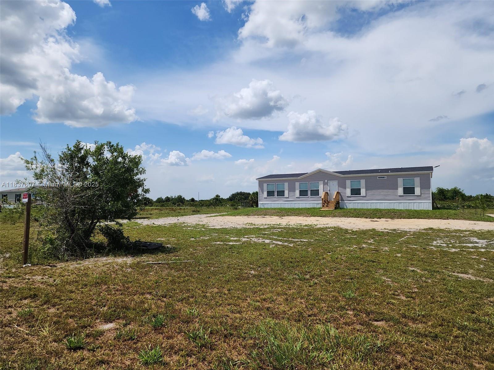 16371 NW 262 St, Okeechobee, Florida image 19