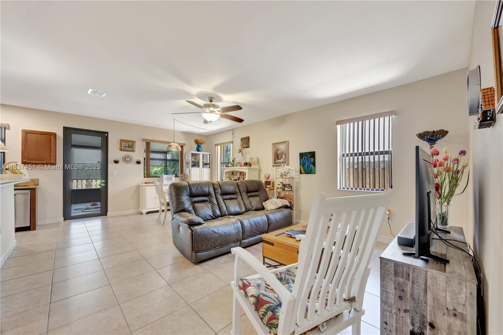 132 SE 36th Ave, Homestead, Florida image 18