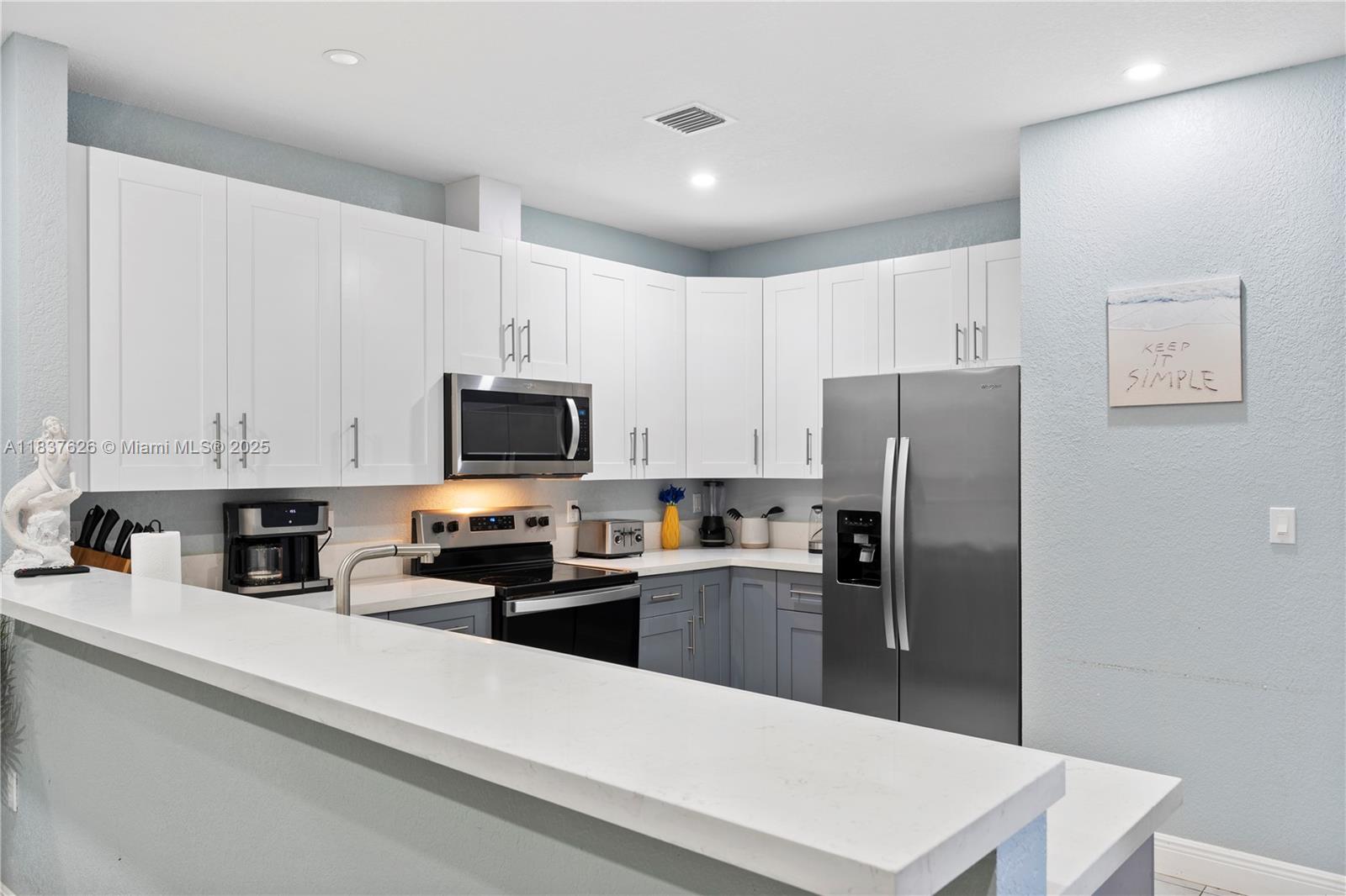 Property photo # 4