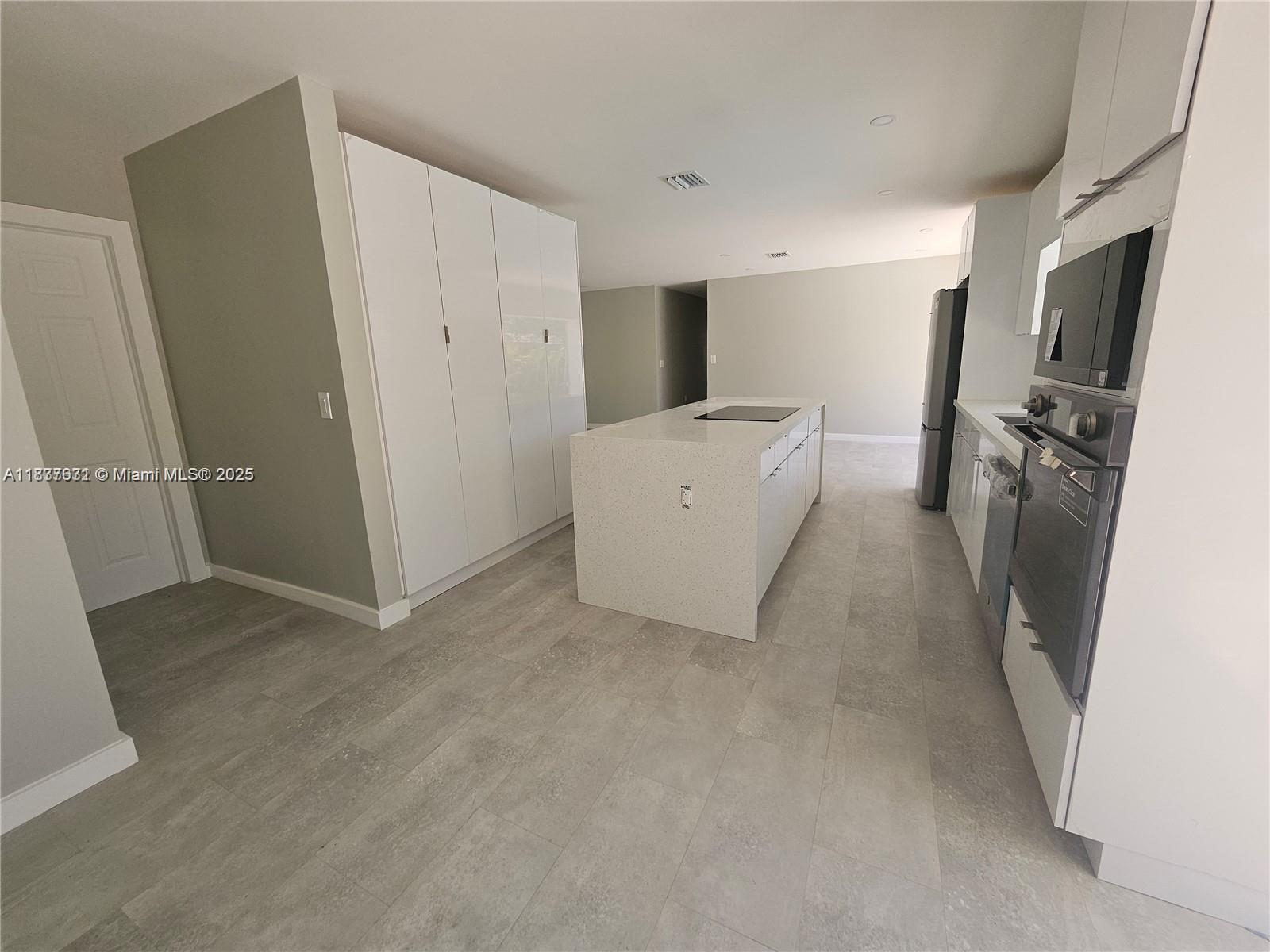 221 SW 53rd Ave, Plantation, Florida image 23