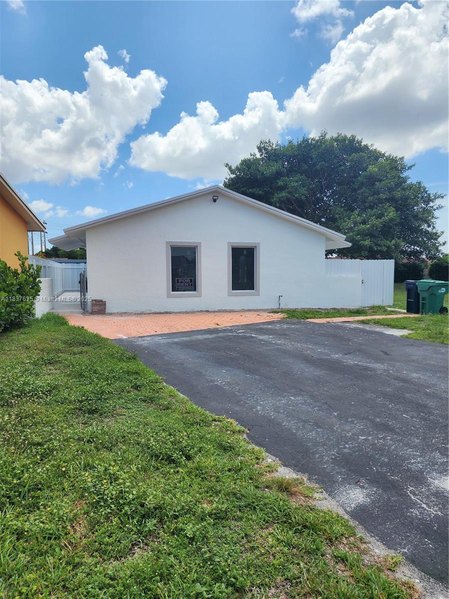 Property photo # 0