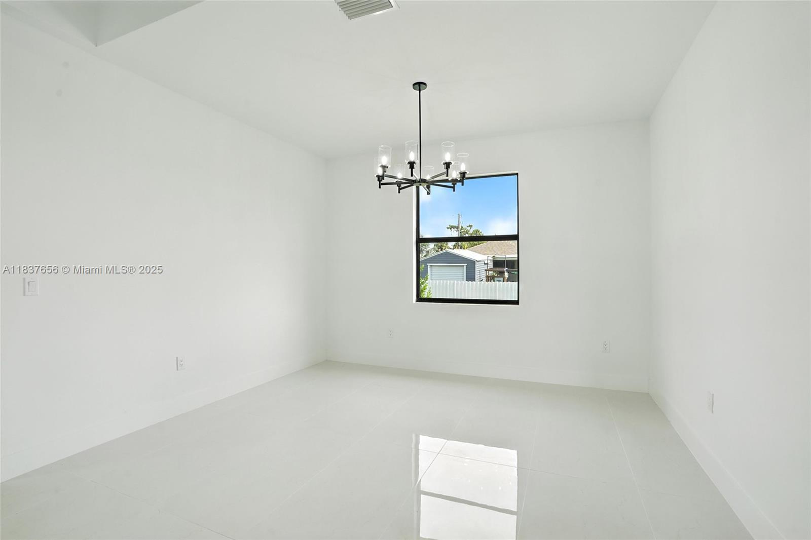 Residential, Cape Coral, Florida image 19