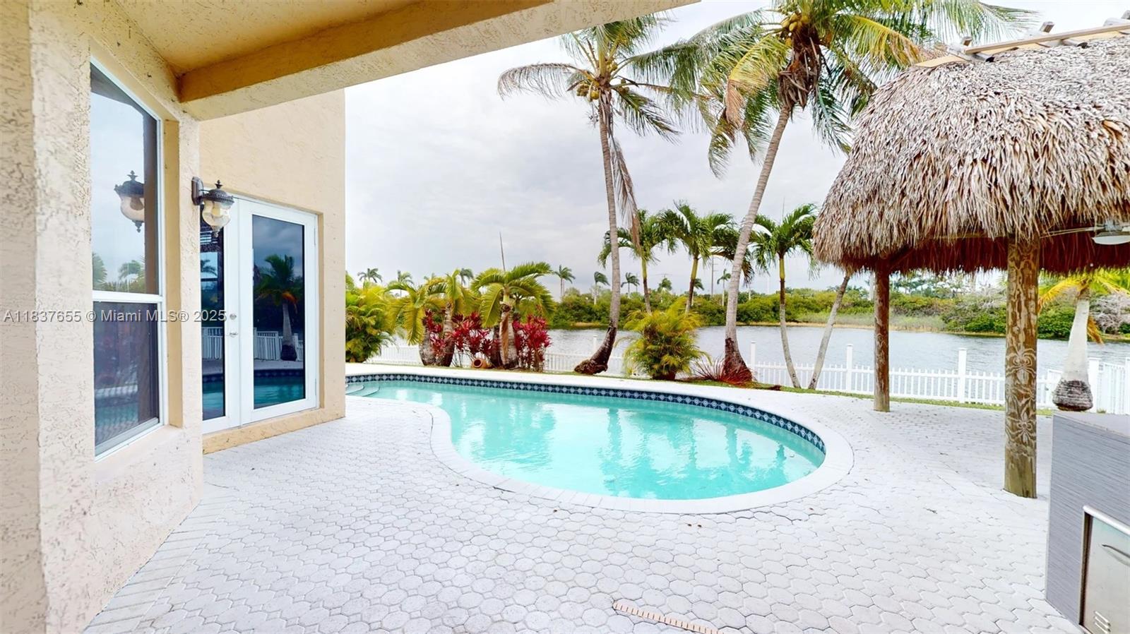 Property photo # 8