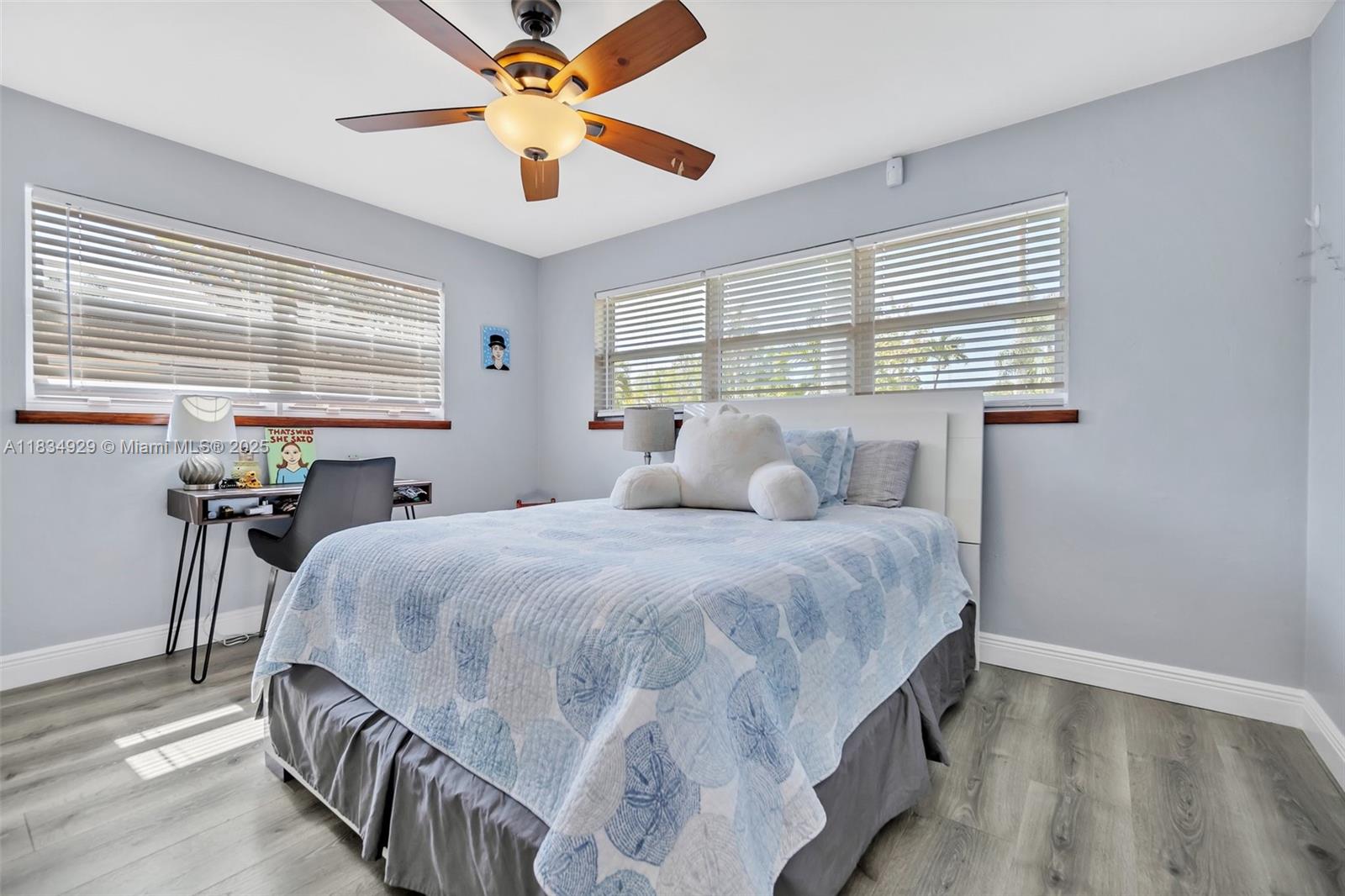 1533 Shenandoah St, Hollywood, Florida image 26