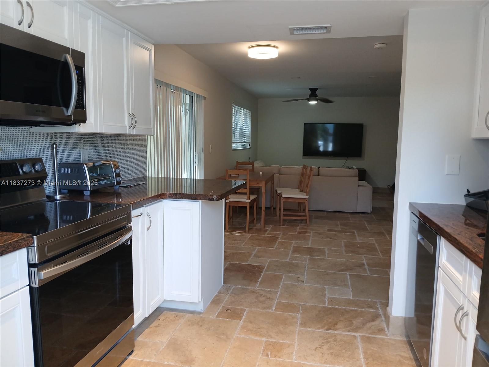 Property photo # 7