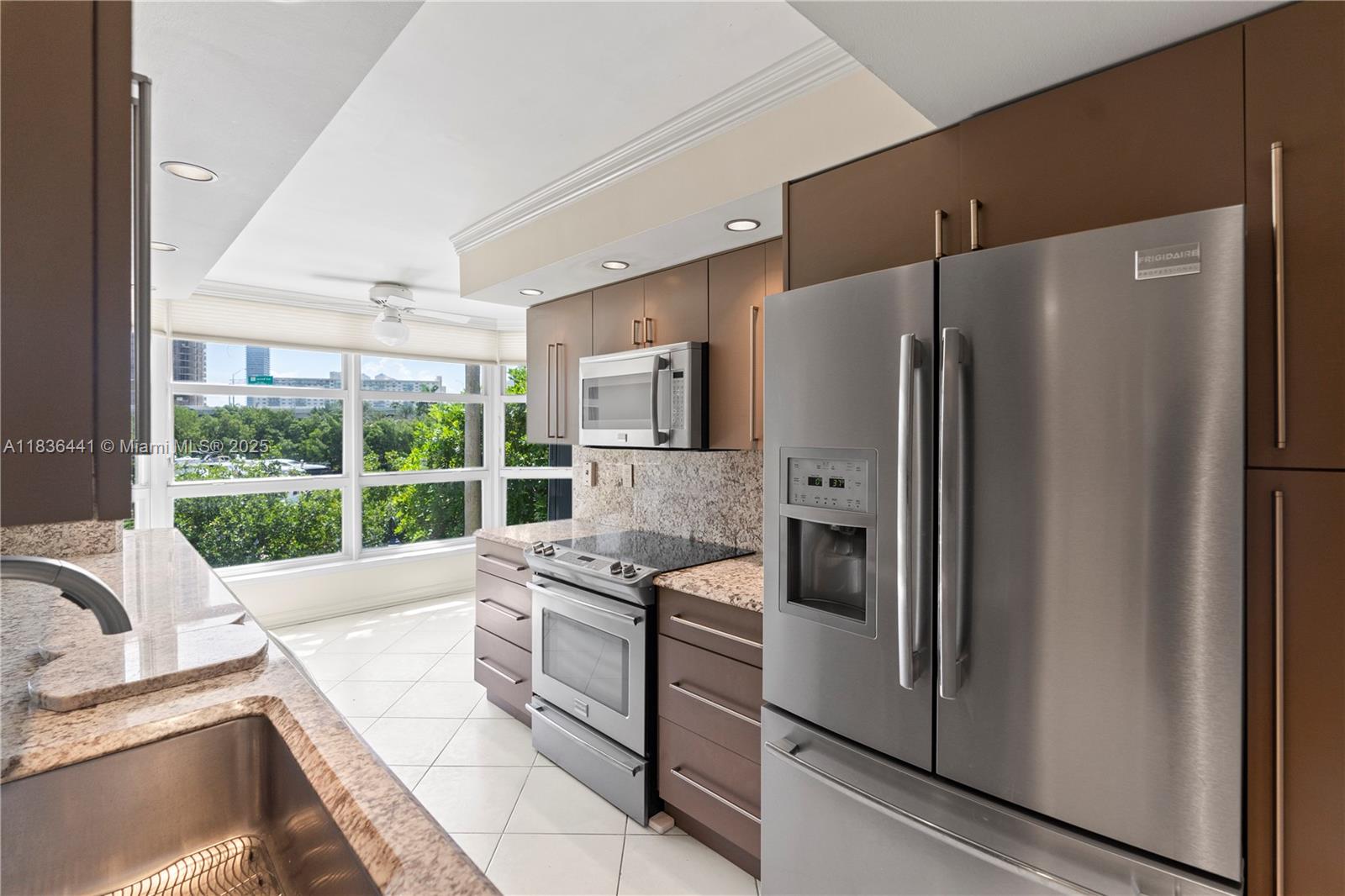 3500 Mystic Pointe Dr #306, Aventura, Florida image 1