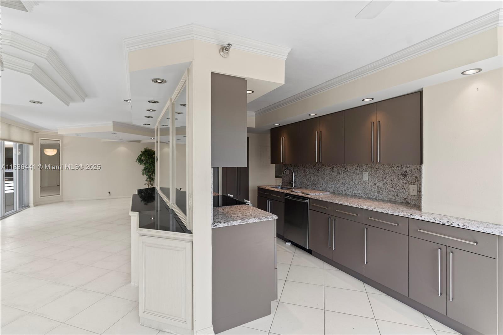 Property photo # 7