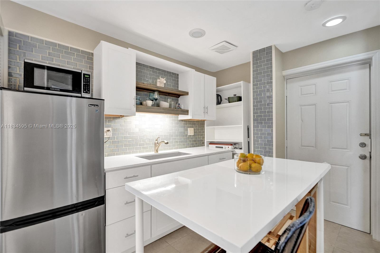 2200 NE 19th Ave, Wilton Manors, Florida image 18