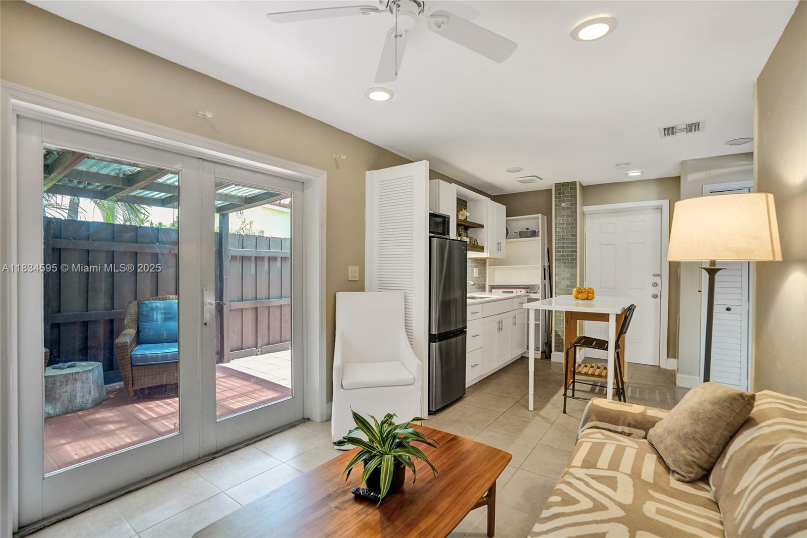2200 NE 19th Ave, Wilton Manors, Florida image 22