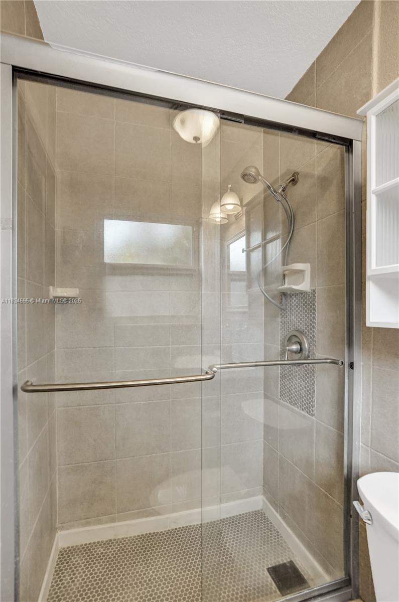 2200 NE 19th Ave, Wilton Manors, Florida image 29