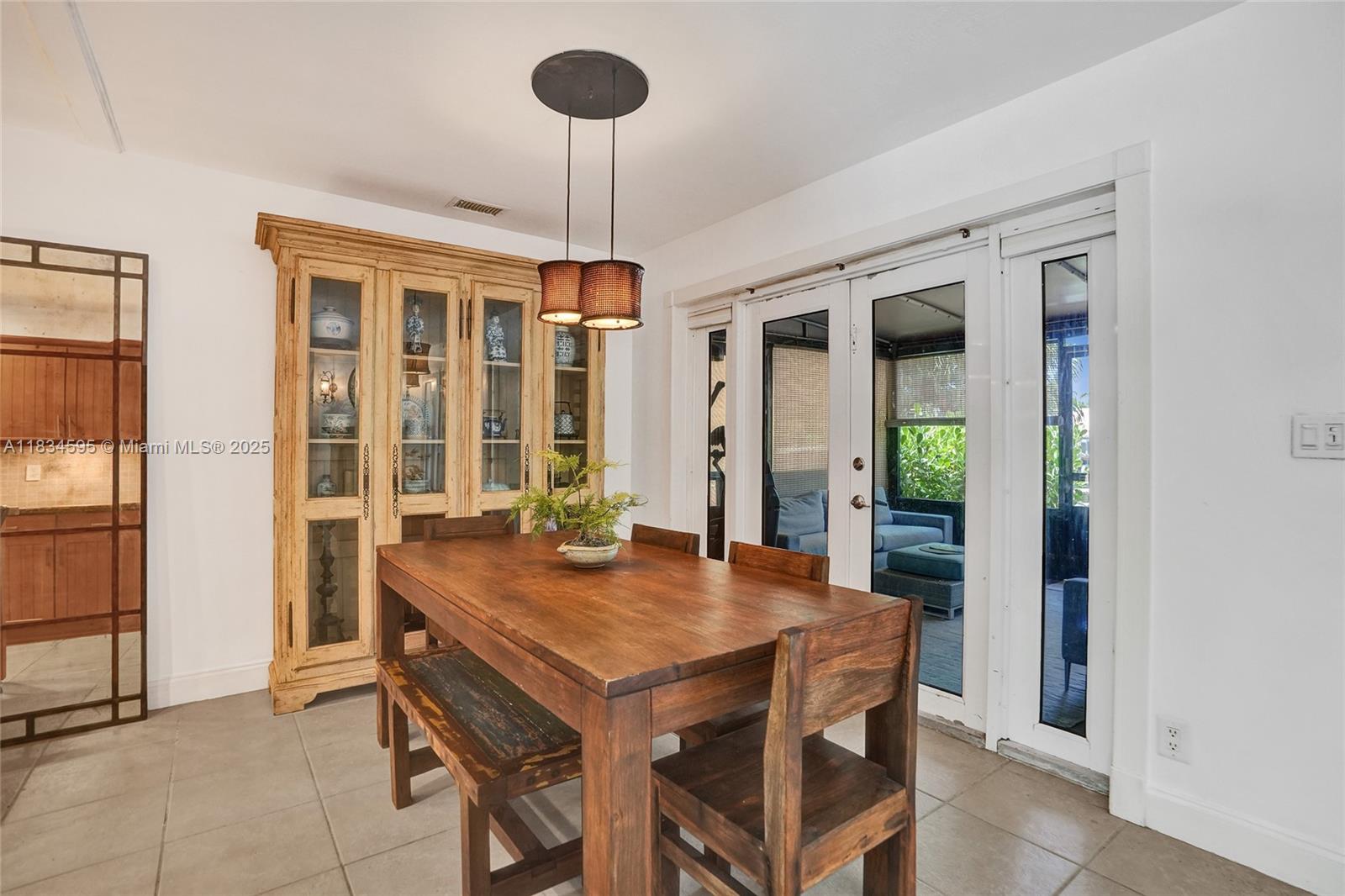 2200 NE 19th Ave, Wilton Manors, Florida image 35