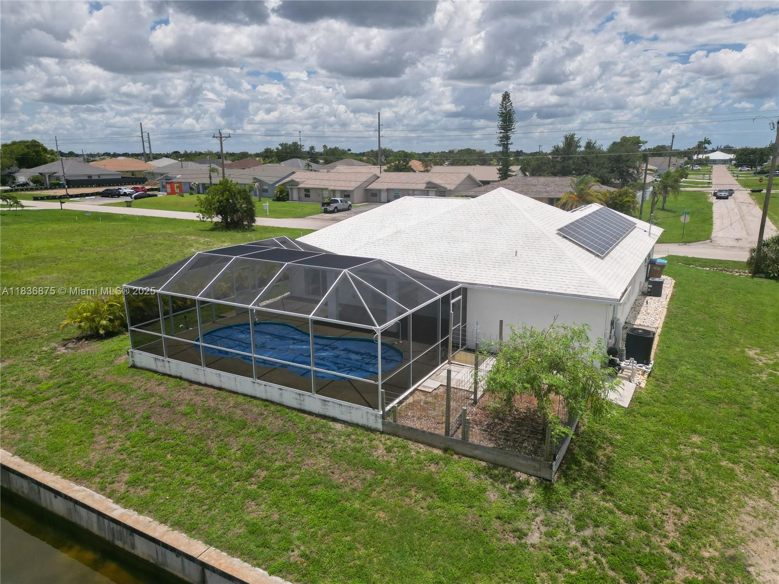 501 Se 7th Street, Cape Coral, Florida image 4