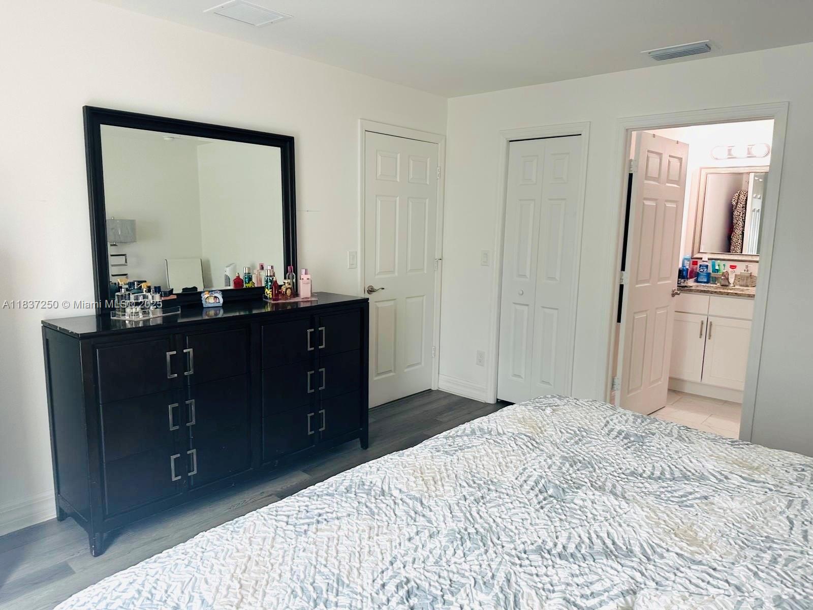 2524 NE 5 Ave, Cape Coral, Florida image 18