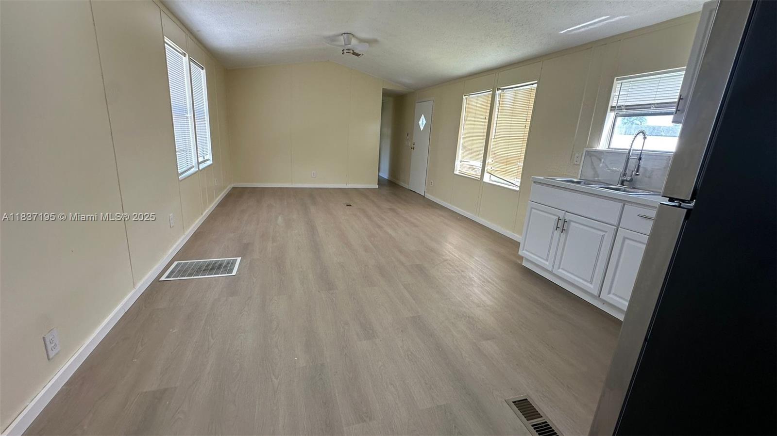 35250 SW 177th Ct 206, Homestead, Florida image 4