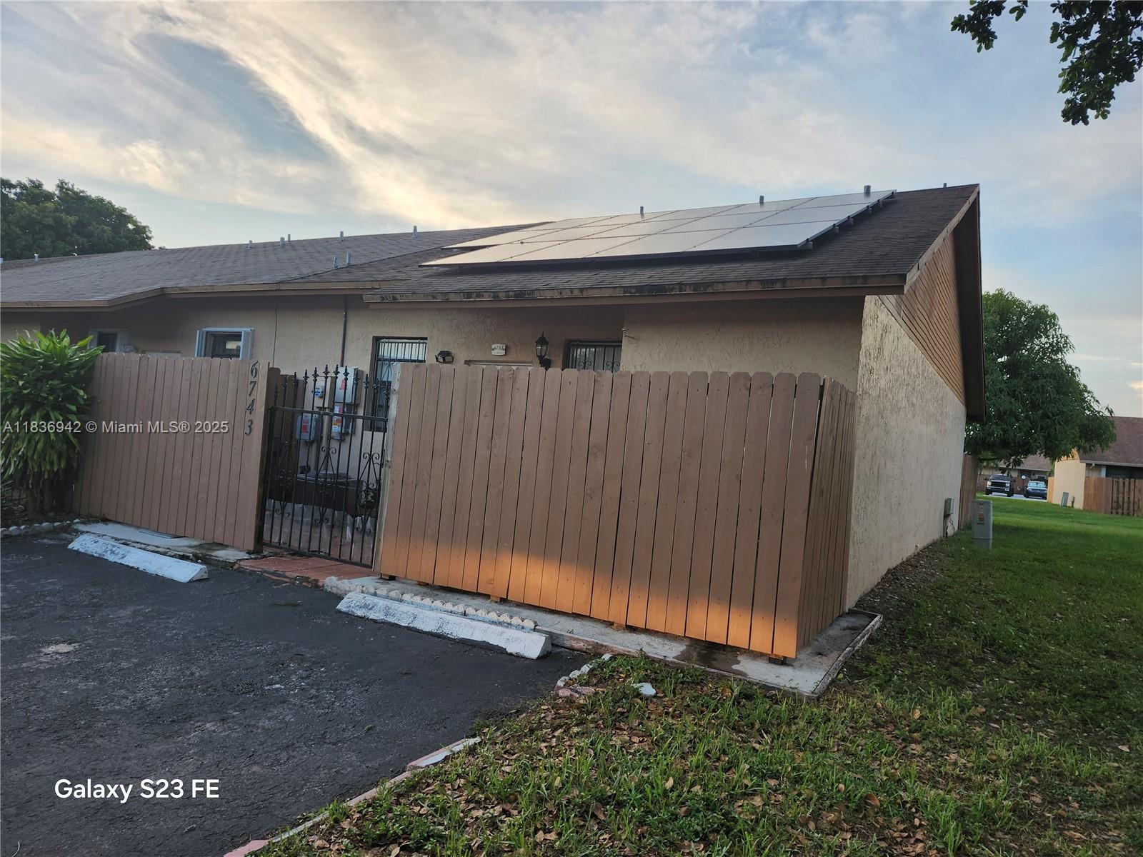 Property photo # 1