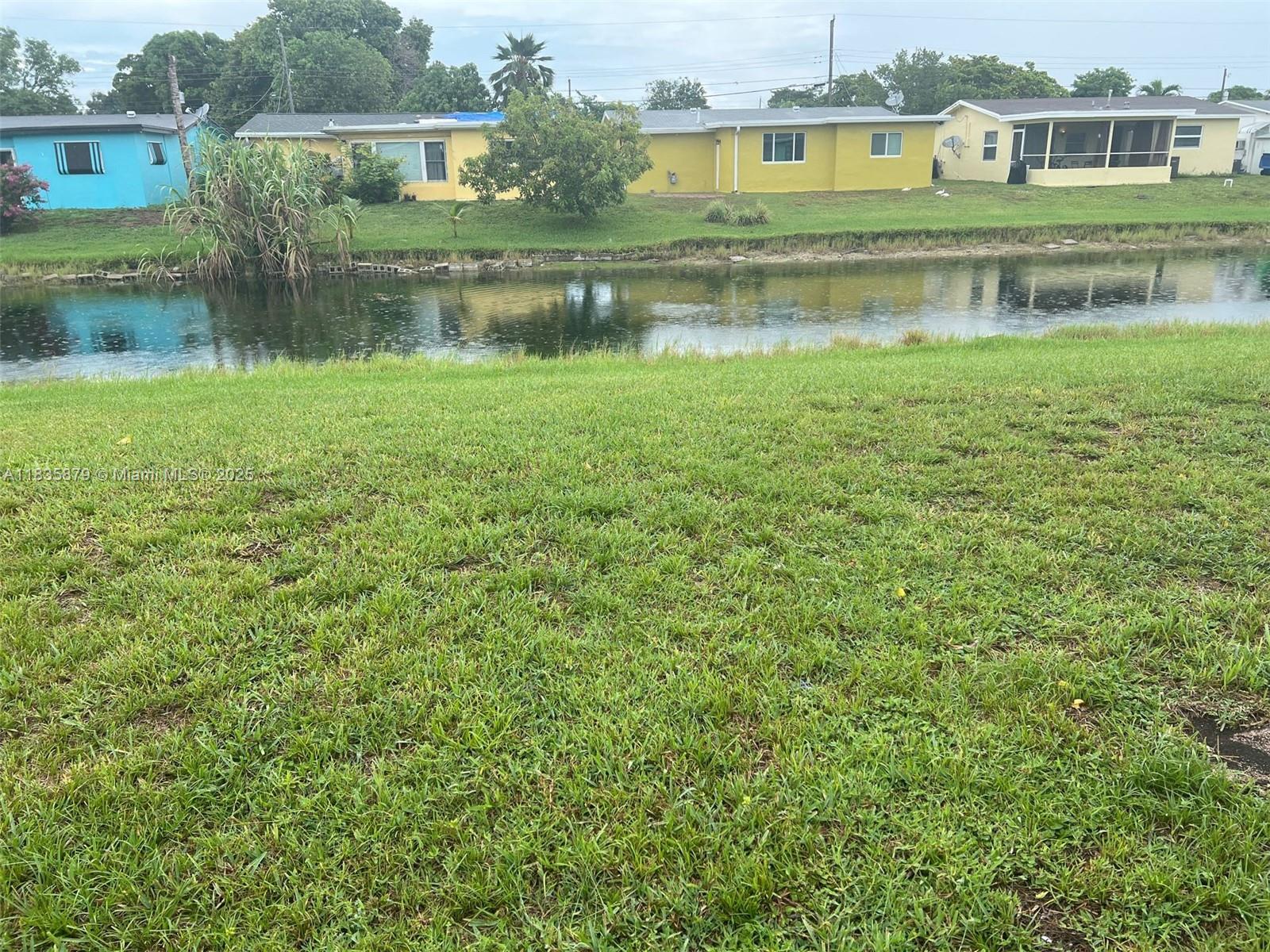 6837 NW 28th St, Sunrise, Florida image 22