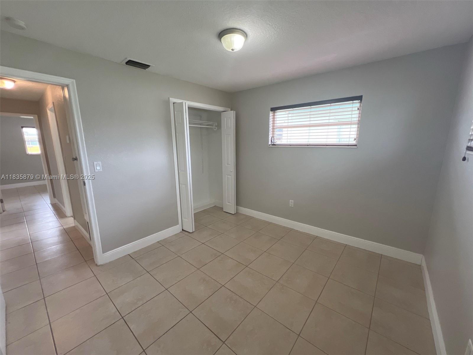 6837 NW 28th St, Sunrise, Florida image 8
