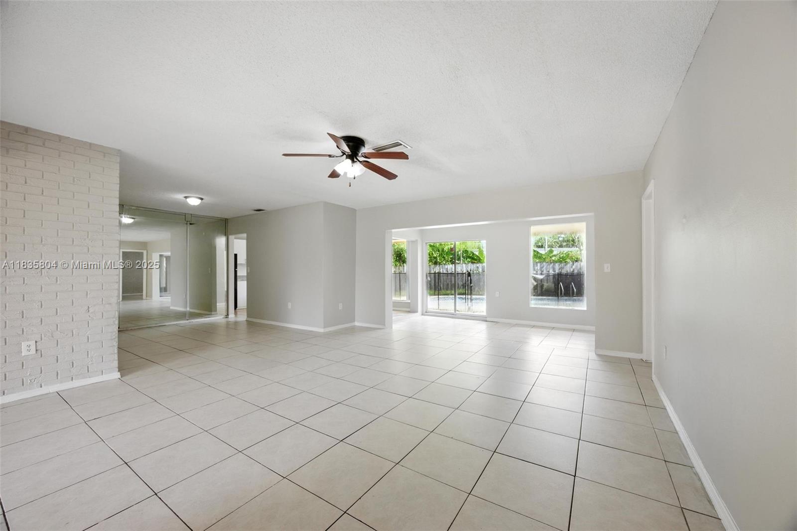 7187 NW 22nd St, Sunrise, Florida image 24