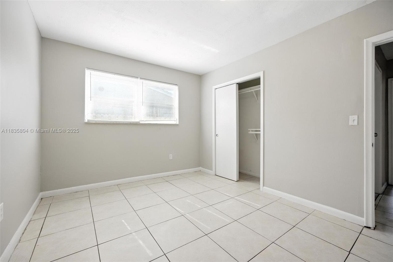 7187 NW 22nd St, Sunrise, Florida image 9