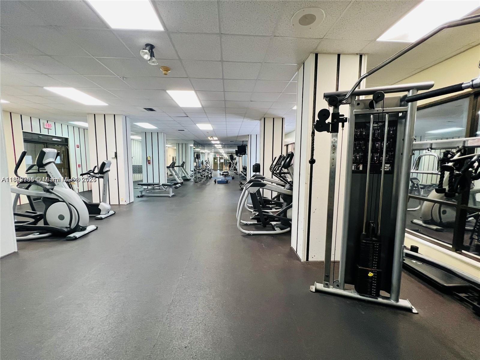 2780 NE 183rd St #2015, Aventura, Florida image 20