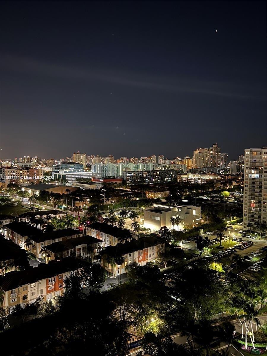 2780 NE 183rd St #2015, Aventura, Florida image 27