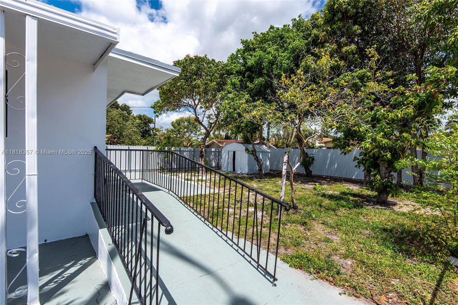 Property photo # 9
