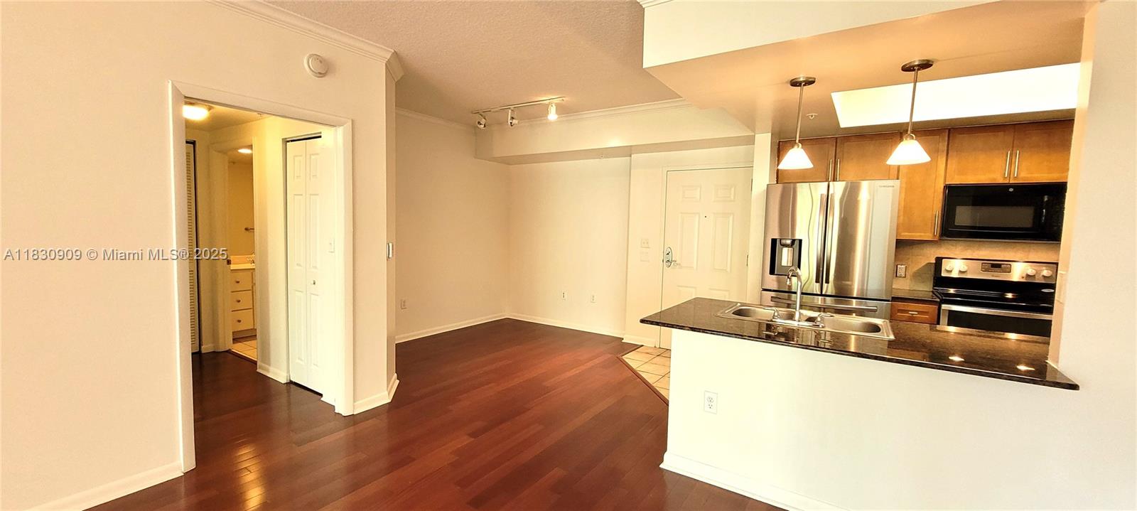 Property photo # 2