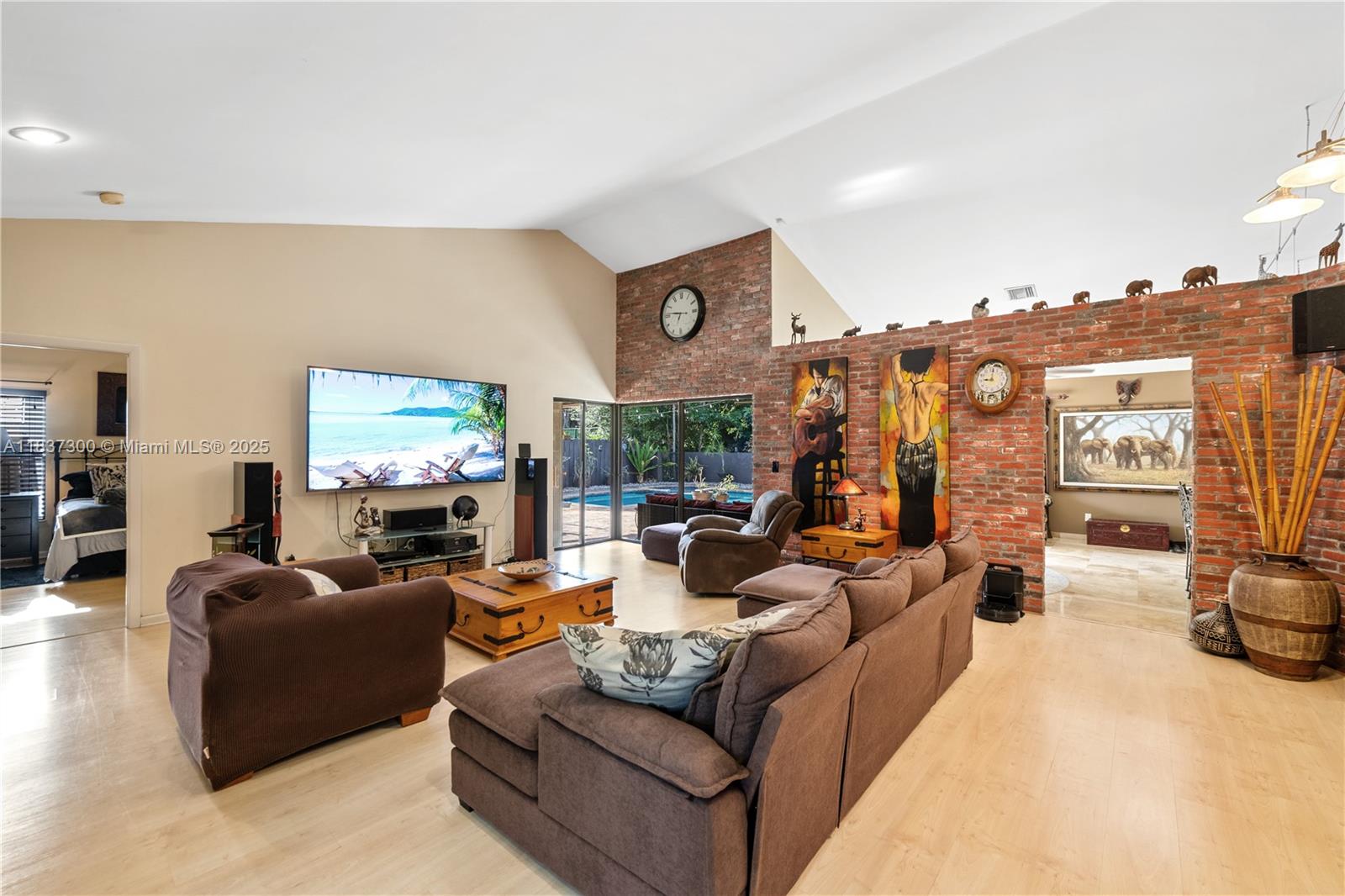 8878 SW 59th St, Cooper City, Florida image 28