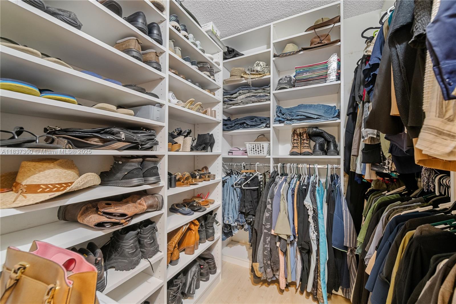 8878 SW 59th St, Cooper City, Florida image 32