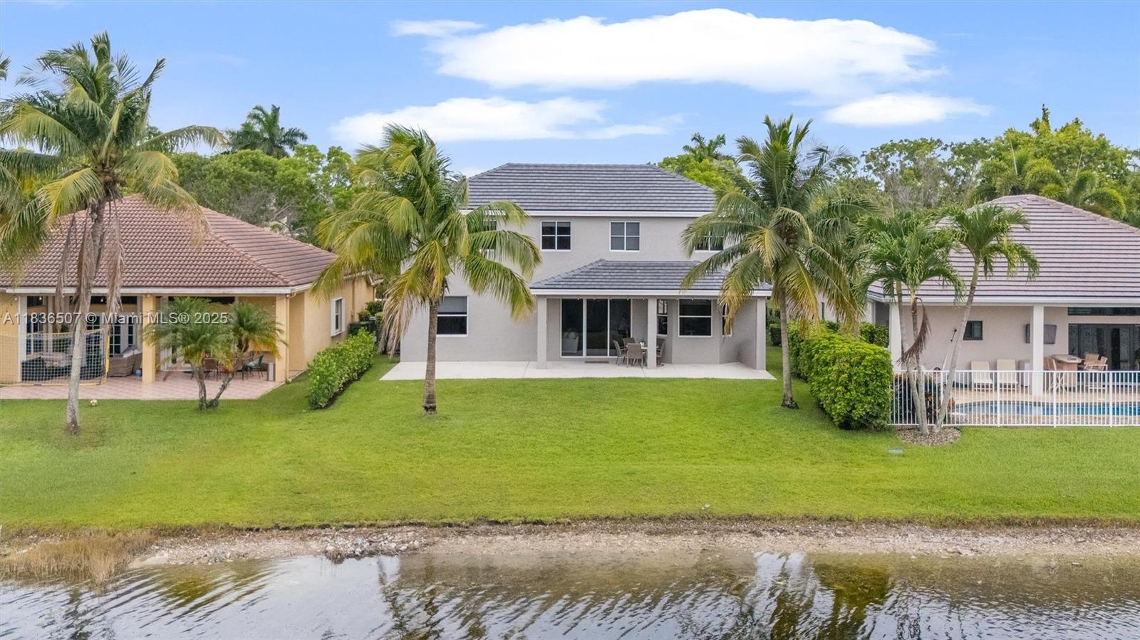 1249 Chenille Cir, Weston, Florida image 22