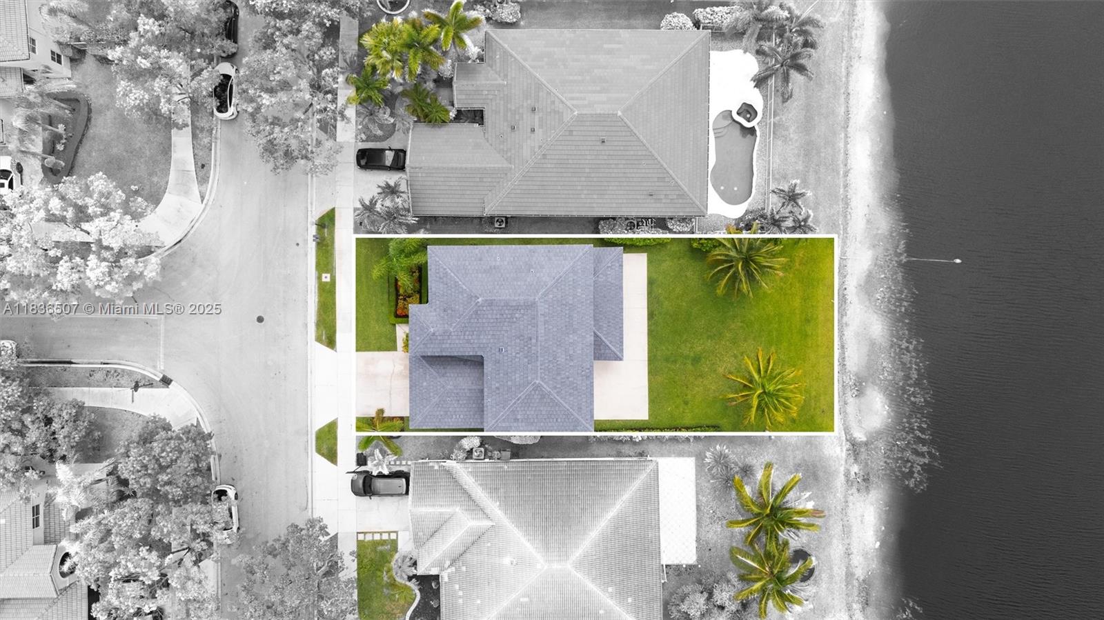 1249 Chenille Cir, Weston, Florida image 23