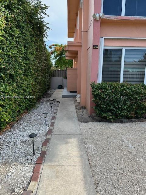 Property photo # 0