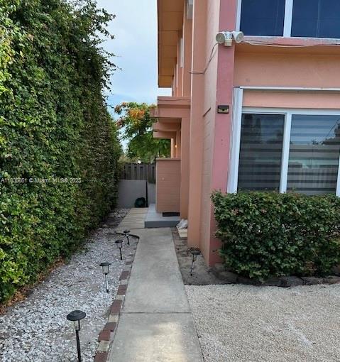 Property photo # 9