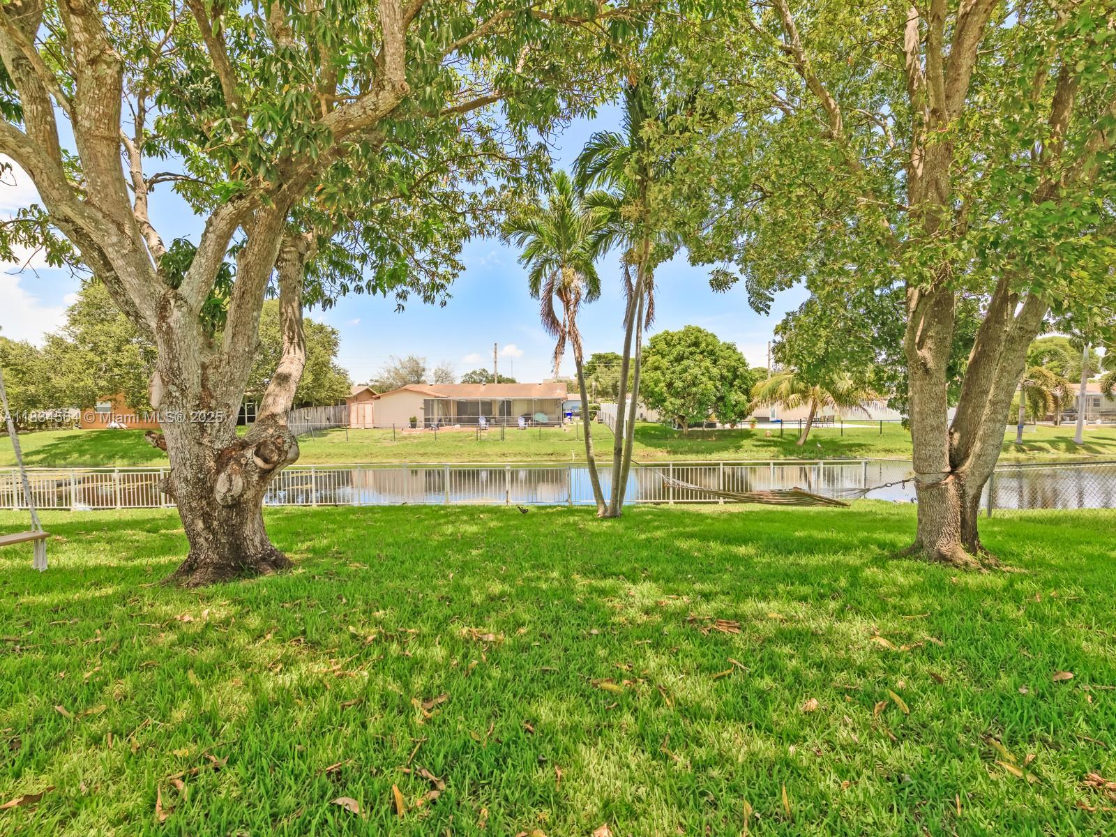 321 NW 93rd Ave, Pembroke Pines, Florida image 29