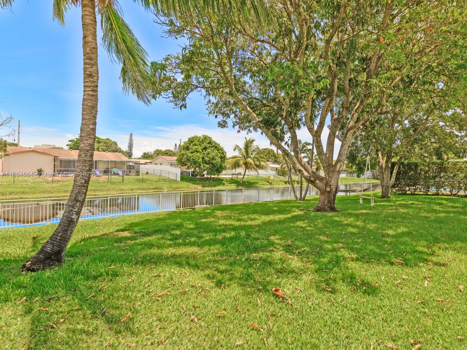321 NW 93rd Ave, Pembroke Pines, Florida image 30