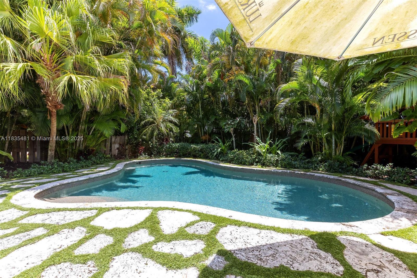 820 SE 9th St, Fort Lauderdale, Florida image 12