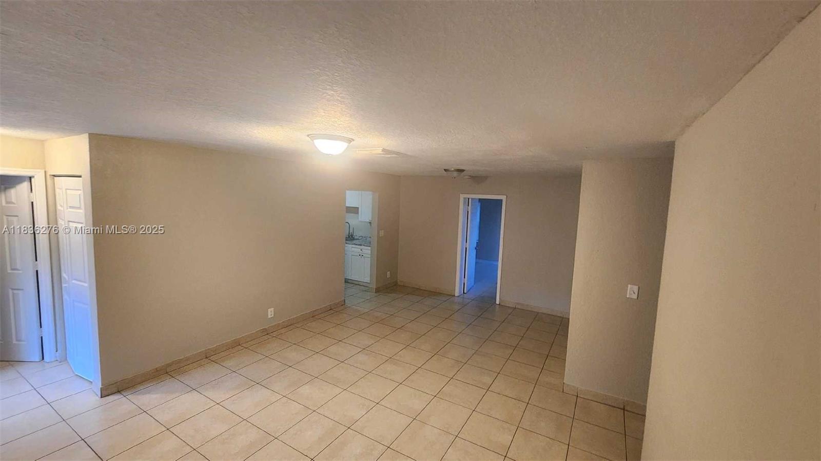 2660 NW 43rd Ter, Lauderhill, Florida image 2