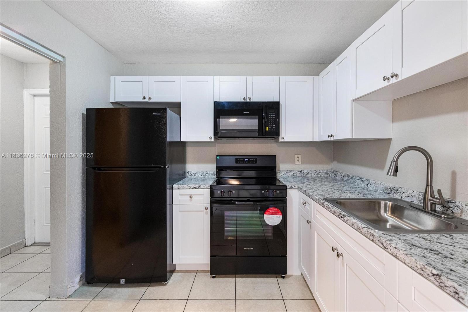 2660 NW 43rd Ter, Lauderhill, Florida image 4