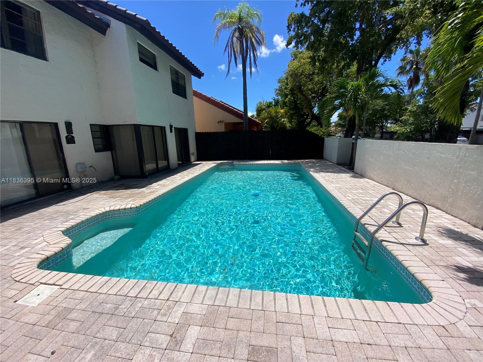 Property photo # 4